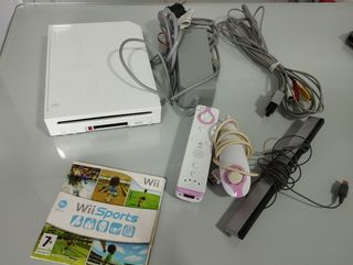 Consola Wii y juego Wii Sports