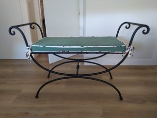 Banqueta descalzadora. Sólo venta en persona.