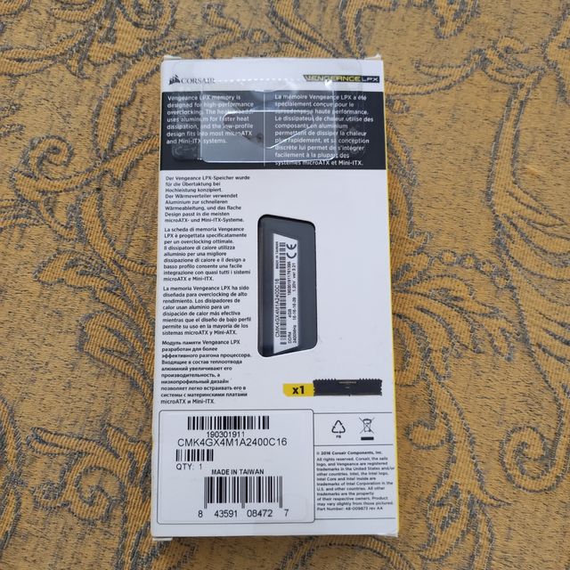 4Gb DDR4 Corsair Ram