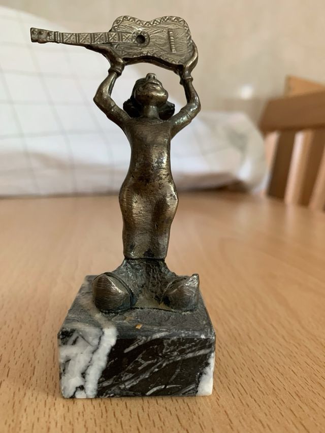 Figuritas de plomo con peana