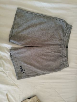 Pantalón Puma corto gris