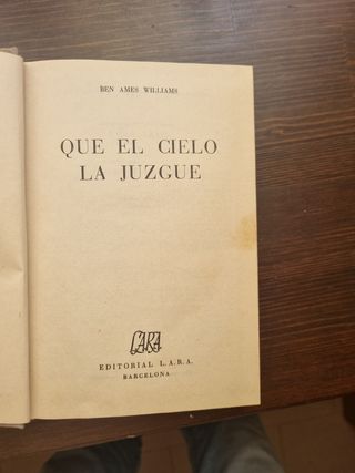 Varios libros antiguos
