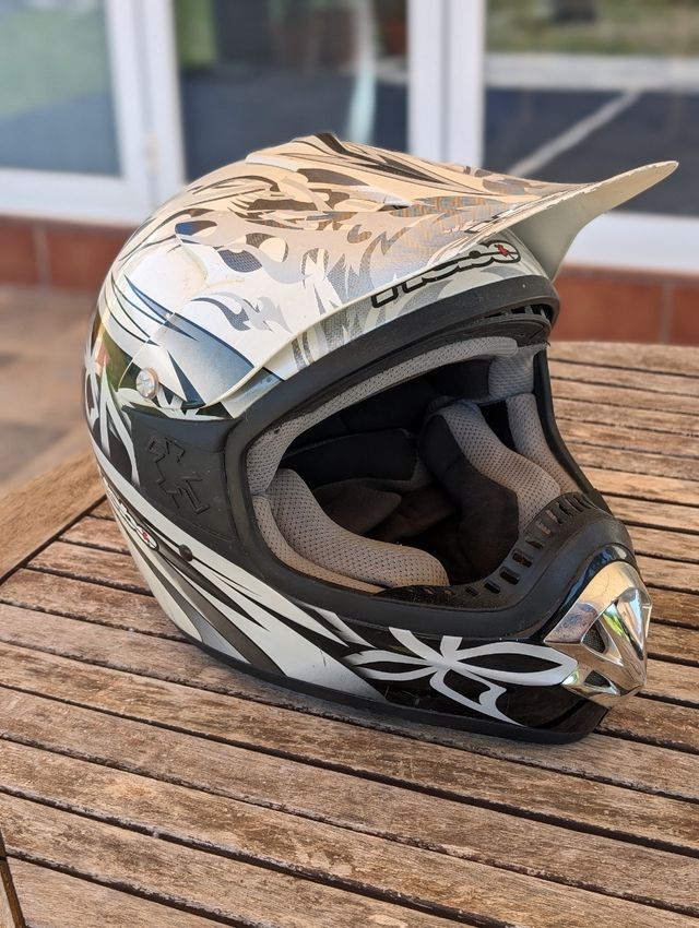 Casco Motocross Hebo