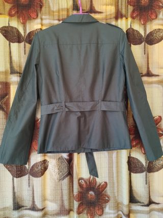Blazer parka cropped nueva H&M T.S