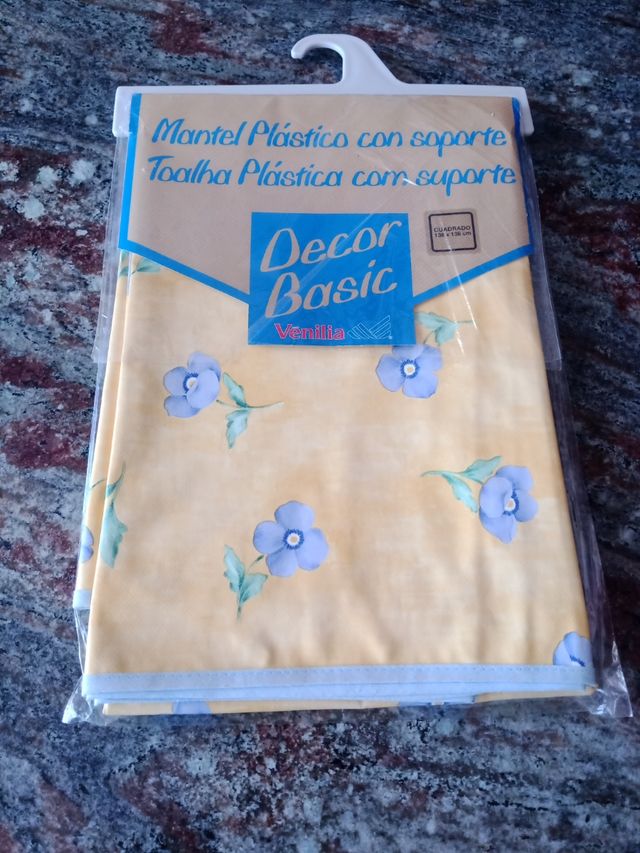 Nuova tovaglia in plastica/gomma