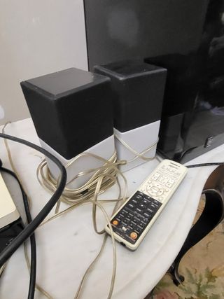 Equipo DVD con audio tipo Home cinema Yamaha DVX-7