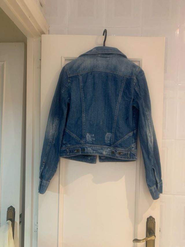 Cazadora vaquera de “mango”