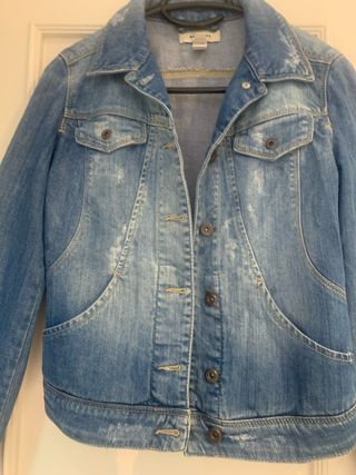 Cazadora vaquera de “mango”