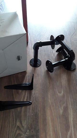 Soporte  para baldas y escuadras