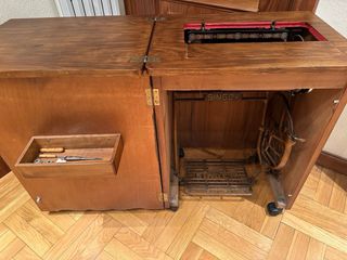 Maquina de coser SINGER