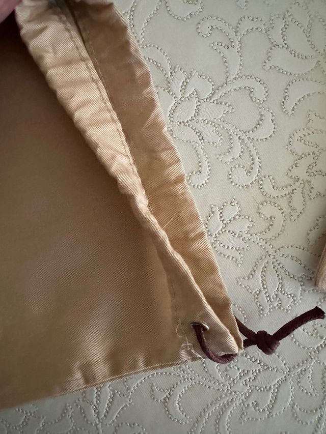 Dust bag Gucci ( originale ) entrambe e nastro