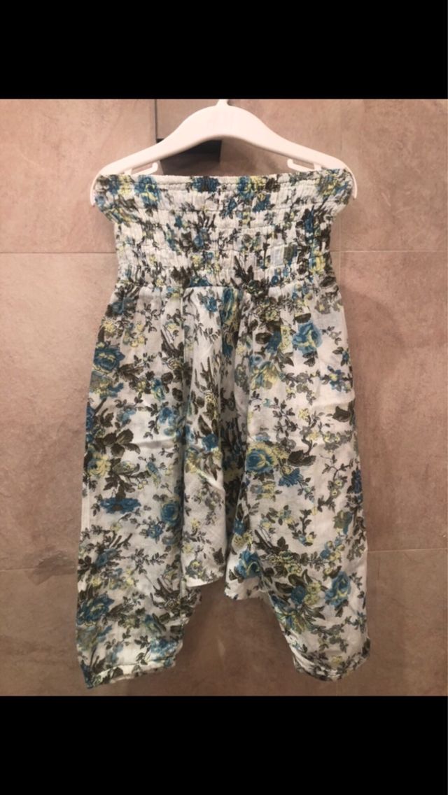Bombachos de cretona ,flores talla 4 -6