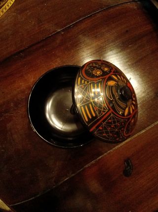 Cajita de laca japonesa