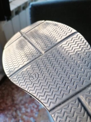 Scarpe Nere con suola Bianca n.37