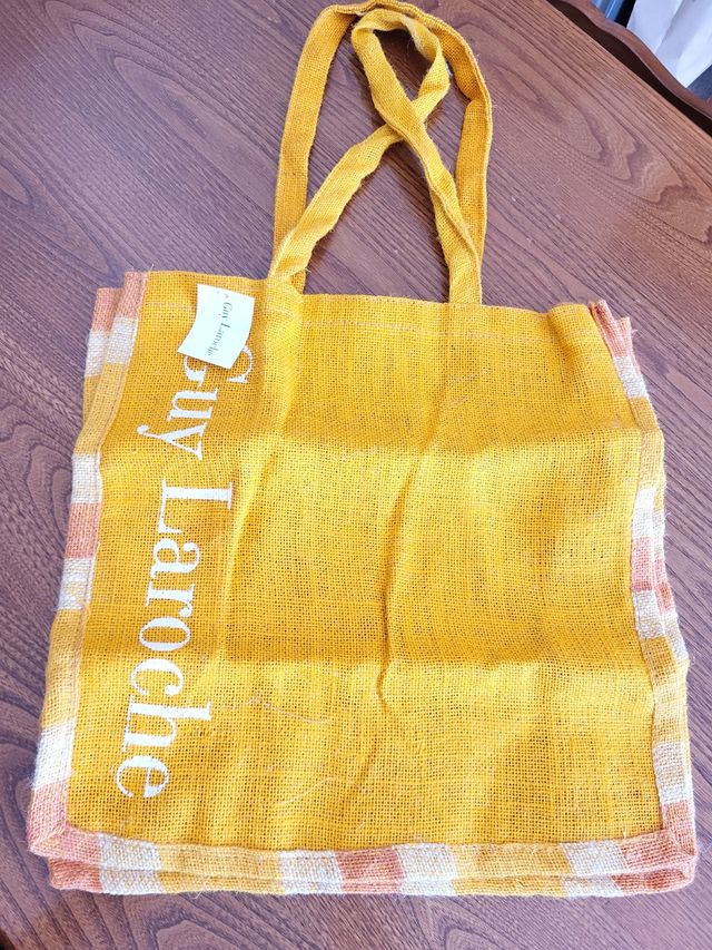 Borsa da mare Guy Laroche nuova