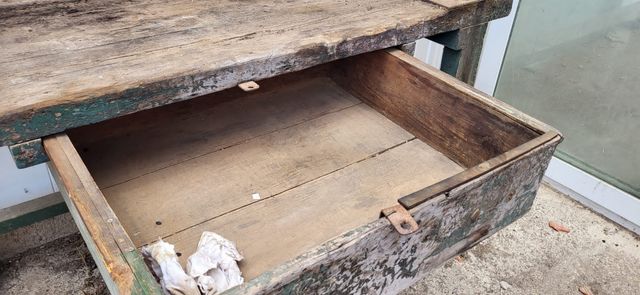Banco de trabajo madera antiguo