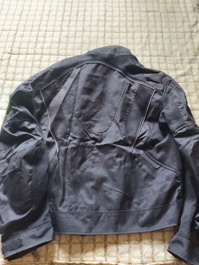 Cazadora moto verano