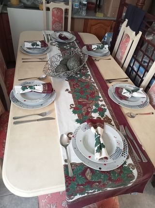Mesa comedor con 6 sillas vintage