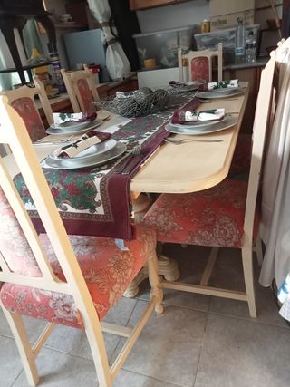 Mesa comedor con 6 sillas vintage