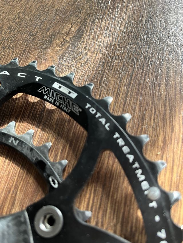 Bielas/Platos/Eje de pedalier