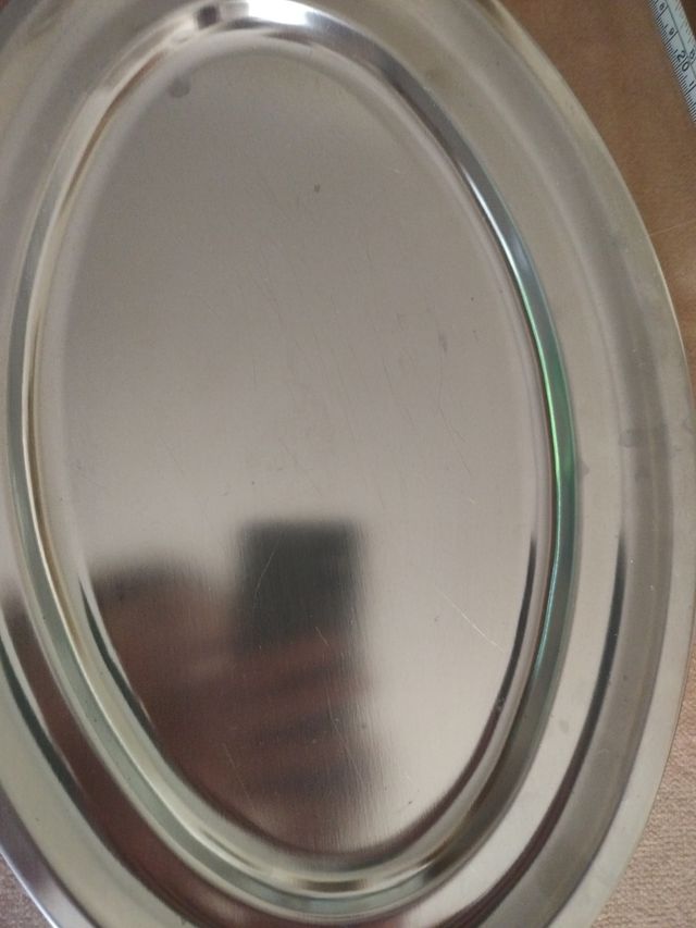 Dos bandejas grandes de acero in