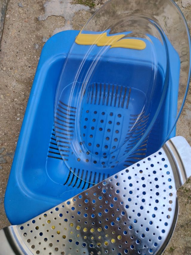 Lote Fuente de cristal y escurridores