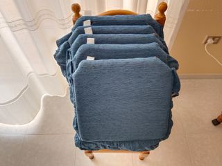 6 cojines azules para sillas