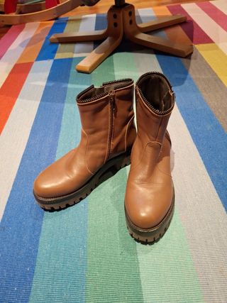 Botines de piel
