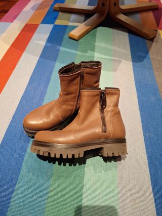 Botines de piel