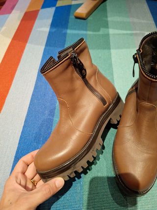 Botines de piel
