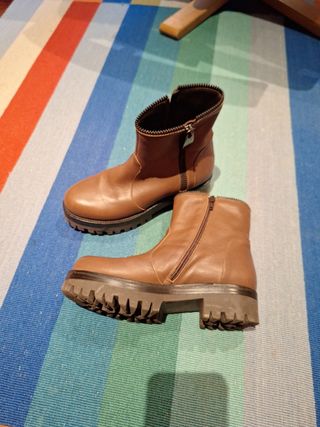 Botines de piel