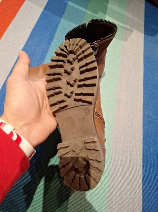Botines de piel