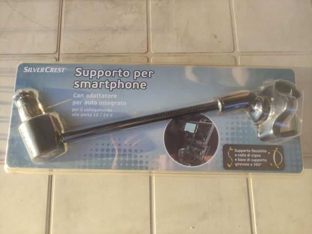 Supporto per smartphone per auto