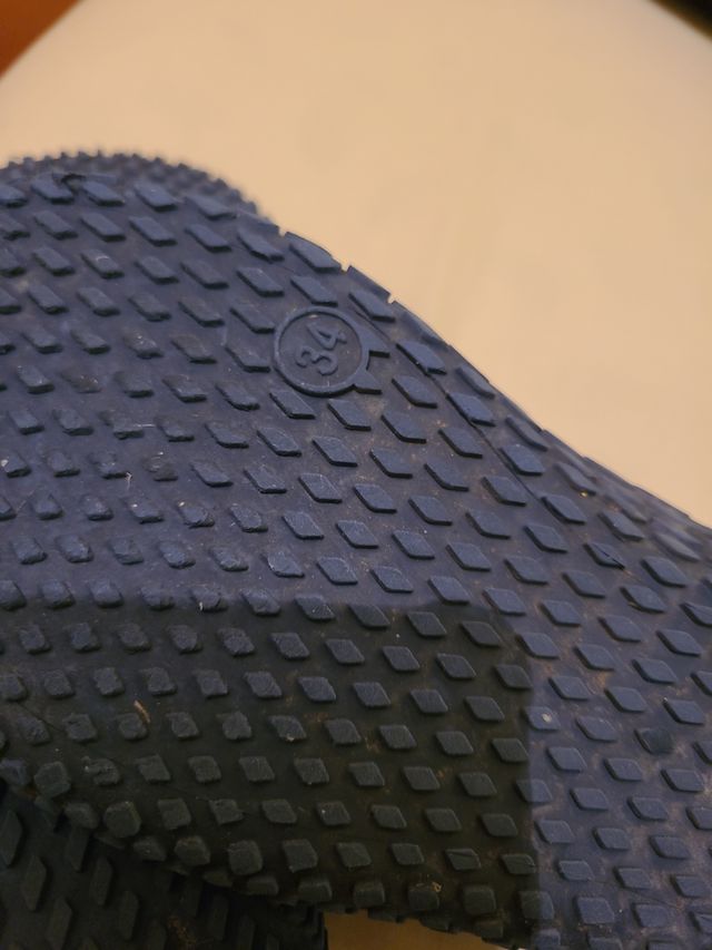 Zapatillas cangrejeras