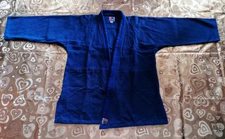 Traje de artes marciales 