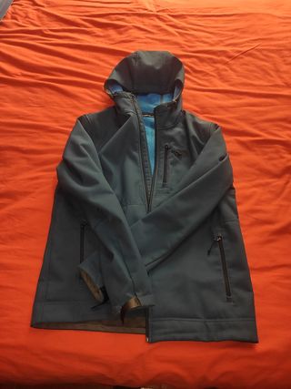 Cazadora The  North face