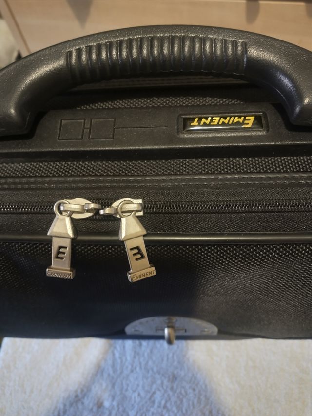 MALETÍN PARA PORTATIL/DOCUMENTOS EMINENT NEGRO