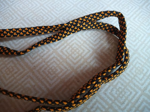 Adidas Adizero. 135 cm.