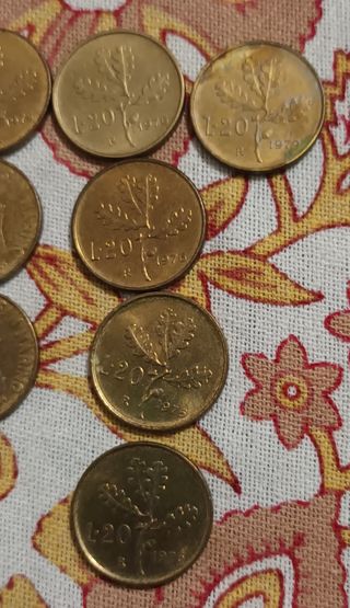 Lotto di 13 monete da 20 lire, Italia