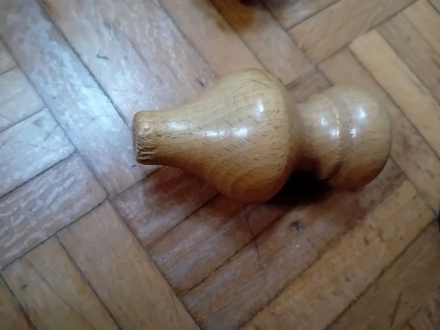 Paraurti per asta per tende in legno