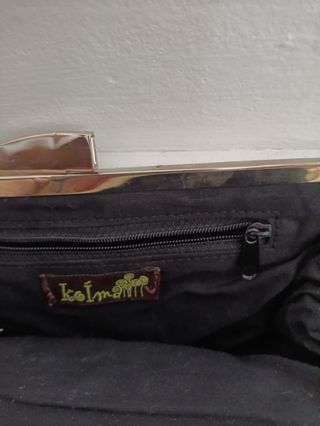 BOLSO DE MANO ELEGANTE KOIMA.