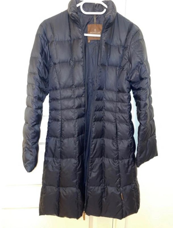 Piumino Moncler Donna blu-primaverile