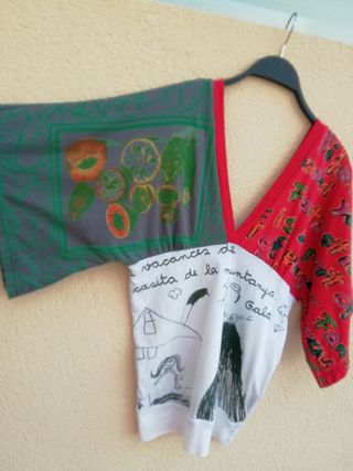 Camiseta mujer desigual