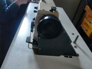 Maquina de coser industrial