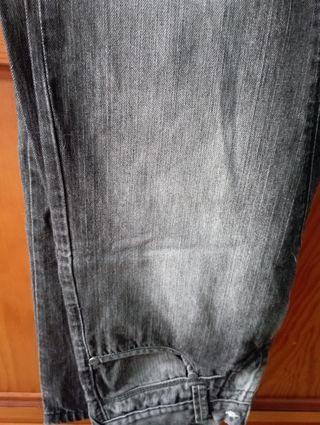 Pantalón vaquero chico