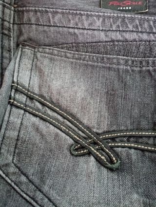 Pantalón vaquero chico