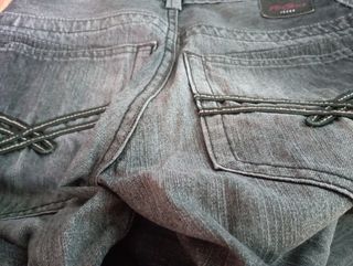 Pantalón vaquero chico