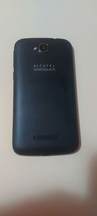 Móvil Alcatel OneTouch pop c7 con Cargador