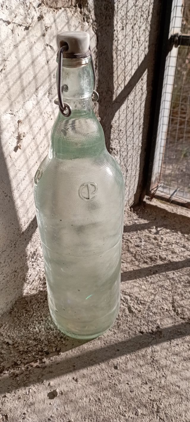 Vecchie bottiglie La Casera