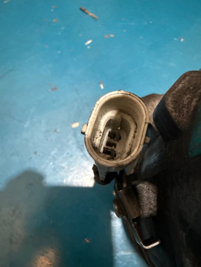 13140505 Compresor aire Opel signum 3.0